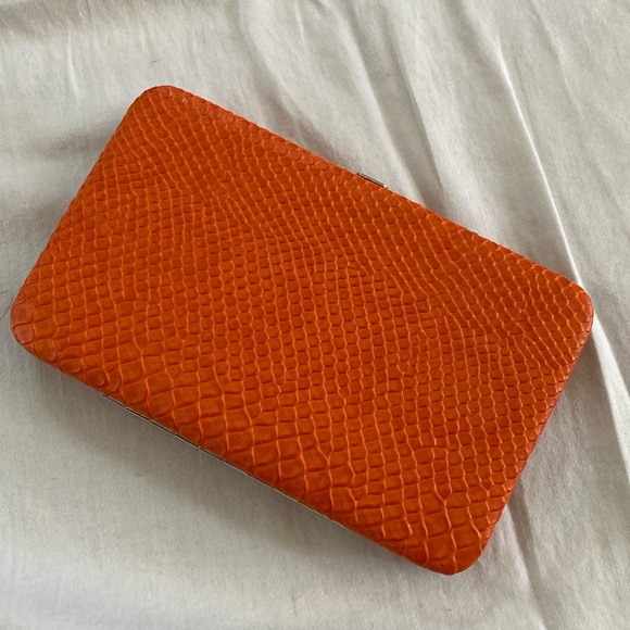 Orange wallet, clip wallet, billfold, orange clutch, Kristine brand wallet, cute - Picture 1 of 6